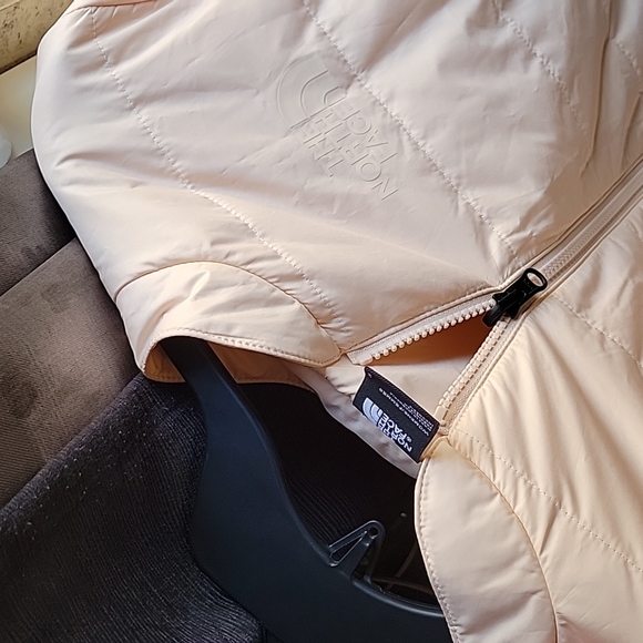 North Face Jacket - Picture 9 of 15